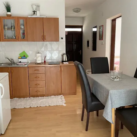 Apartman Emi Novigrad