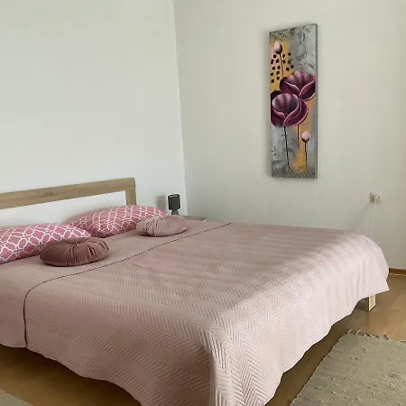 Apartament Emi Novigrad *